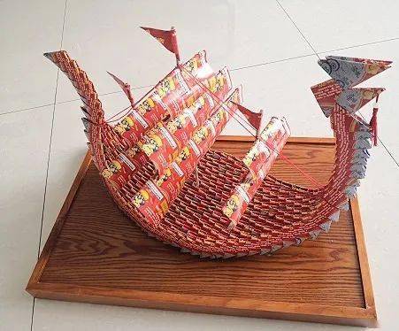 江西福彩即開票手工藝品 廢棄彩票的華麗轉(zhuǎn)身，創(chuàng)意與公益的精彩綻放